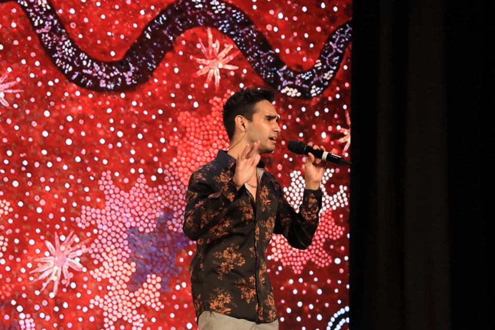 Isaiah Firebrace, Nghệ sĩ bản địa First Nation của Úc