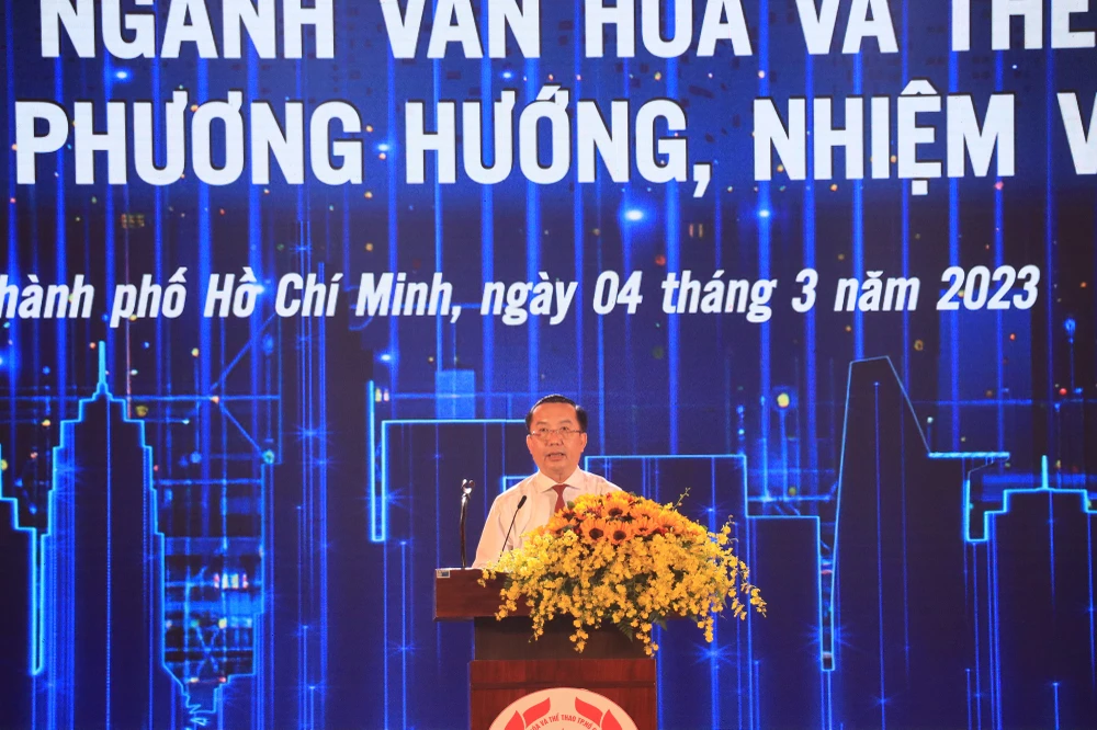 Ông Trần Thế Thuận, Giám đốc Sở VH&amp;TT TP.HCM phát biểu tại buổi lễ. Ảnh: HÀ NGUYỄN