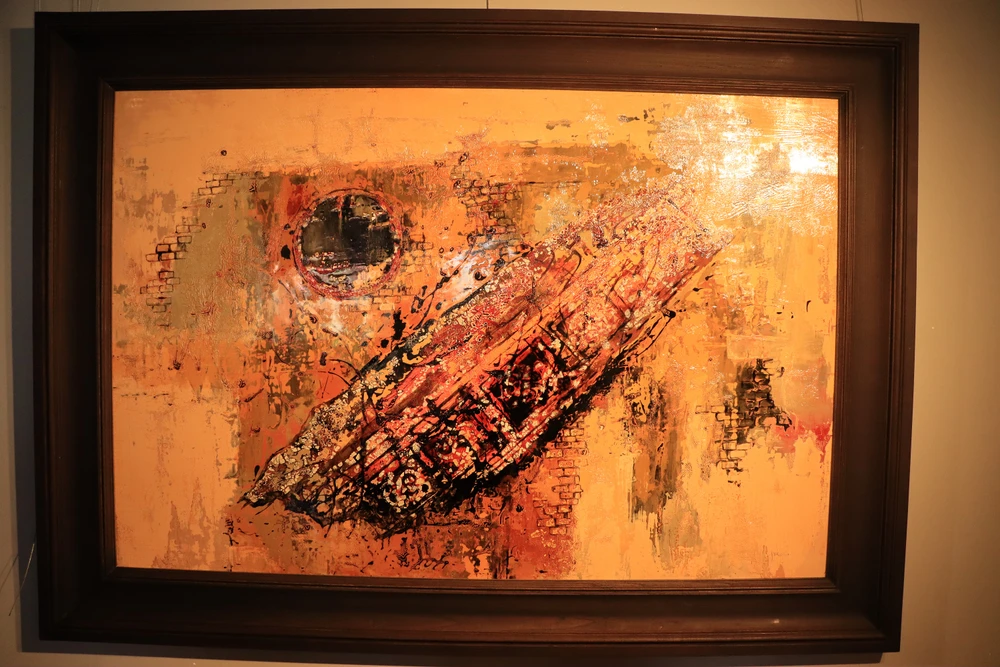 Đặng Thị Phượng chọn cách tiếp cận Huế ở khía cạnh tiểu tự sự, để câu chuyện vừa vặn và đủ riêng tư. Ảnh: HÀ NGUYỄN