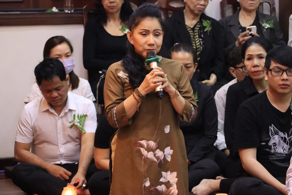 Nghệ sĩ Phượng Loan cho rằng NSND Diệp Lang ra đi là sự mất mát lớn của sân khấu cải lương