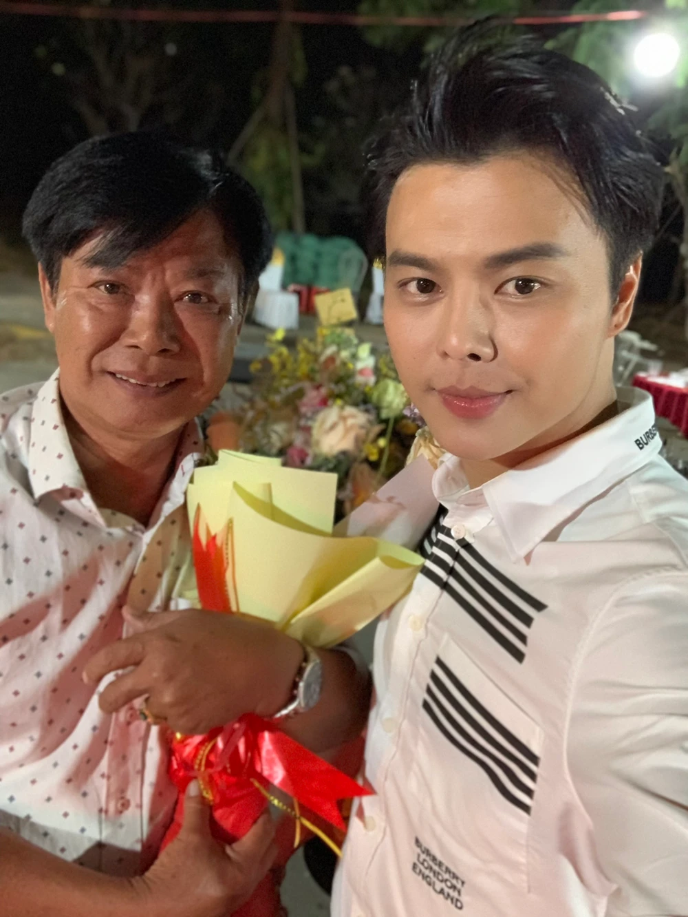 Nghệ sĩ Duy Sơn và con trai, nghệ sĩ Võ Minh Lâm. Ảnh: NSCC Nghệ sĩ Duy Sơn và con trai, nghệ sĩ Võ Minh Lâm. Ảnh: NSCC