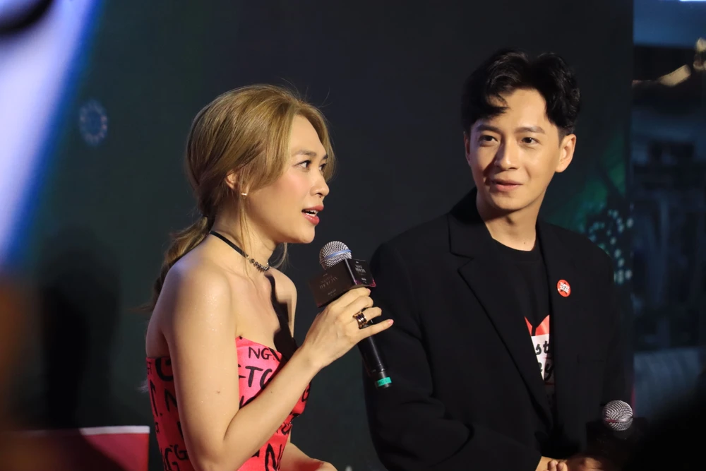 Ca sĩ Mỹ Tâm tại buổi ra mắt dự án "Người giữ thời gian". Ảnh: HÀ NGUYỄN