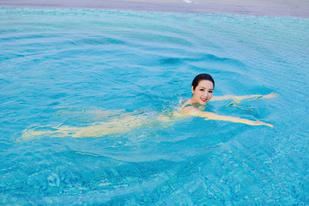 Vào những năm 90 của thế kỷ 20, Giáng My và Lý Hùng là cặp đôi nổi tiếng trên màn ảnh Việt. Giáng My từng tham gia nhiều bộ phim được yêu thích như: "Người đẹp đêm trăng", "Yêu nàng hoa hậu", "Sài Gòn trong trái tim em", "Hoa hậu mồ côi", "Truy lùng băng quỷ gió"...