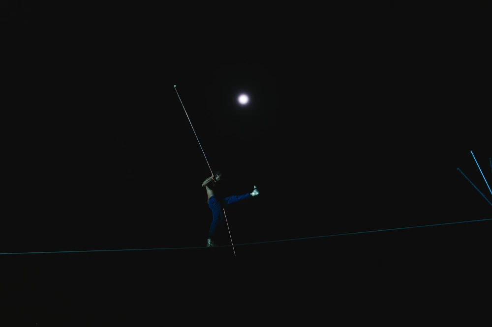 100 nghệ sĩ biểu diễn dưới ánh trăng tại Côn Đảo trong dự án 'Sự sống' ảnh 3