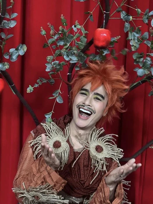 Tạo hình nhân vật của nghệ sĩ Quang Thảo