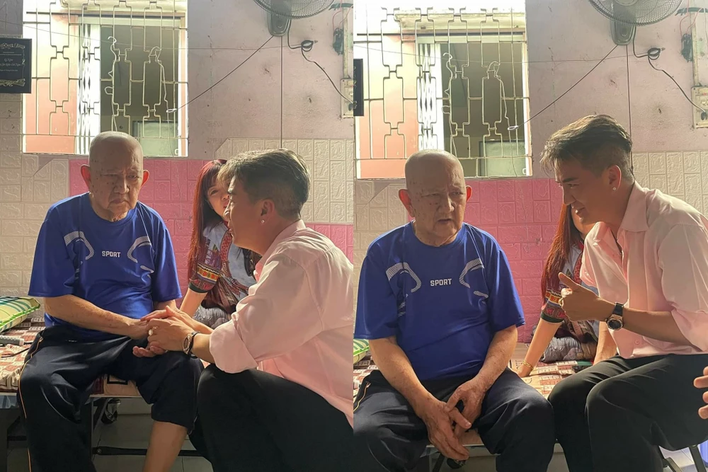 Hình ảnh ca sĩ Đàm Vĩnh Hưng thăm hỏi nghệ sĩ Mạc Can. Ảnh: FB Nguyễn Nhất Huy