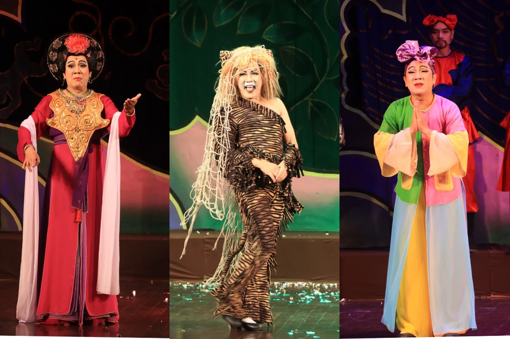 Trong vở "12 bà mụ", NSUT Thành Lộc vào vai Hoàng Thị Mộng Một, đứng đầu 12 bà mụ, vai con hổ và vai thầy đồng cốt.