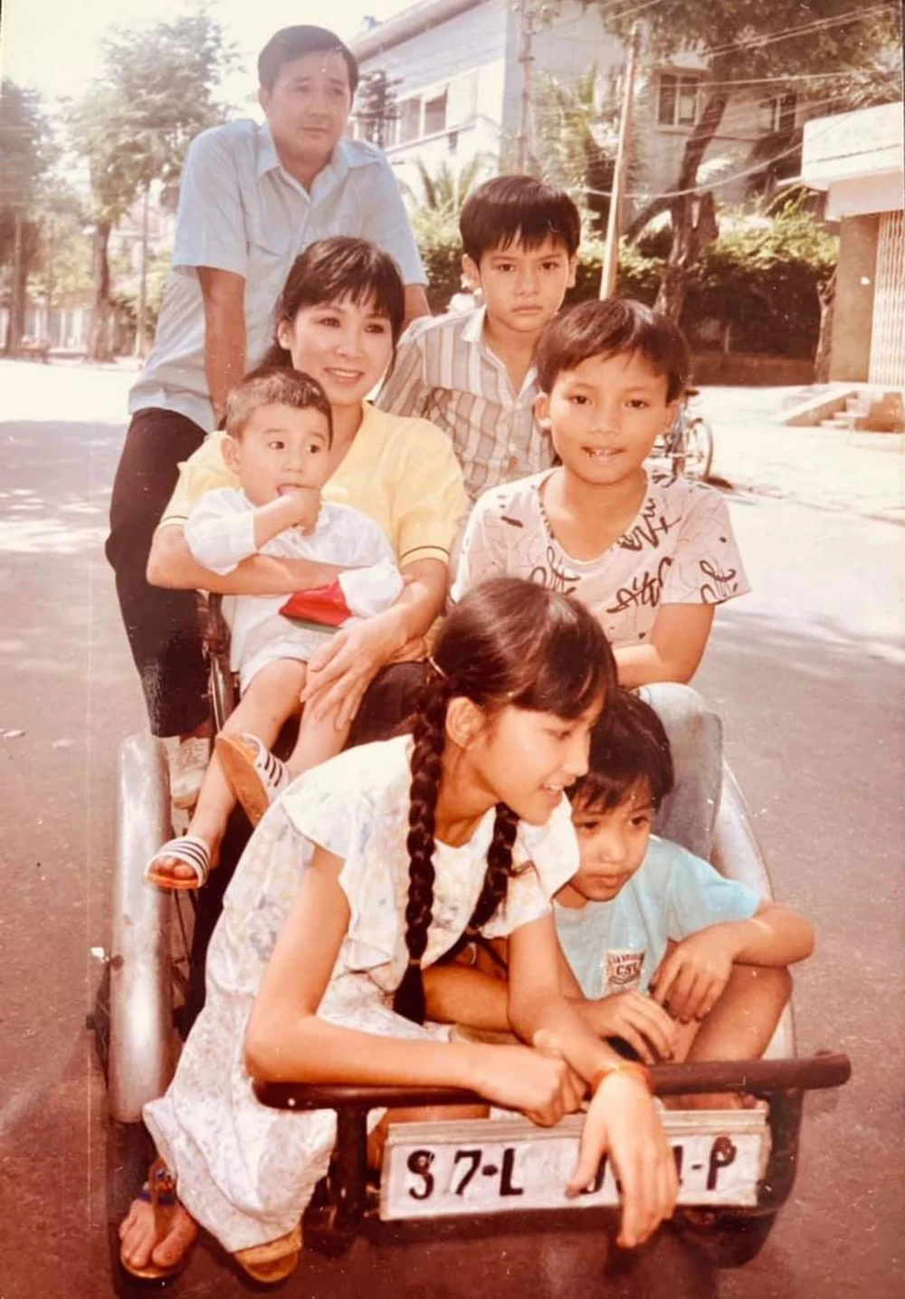 Hình ảnh NS Bảo Quốc và Kim Xuân được lan truyền trên MXH