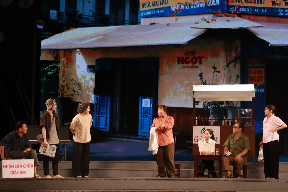 Tiết mục kịch Ơi cuộc sống mến thương của nhóm kịch Tuấn Khôi