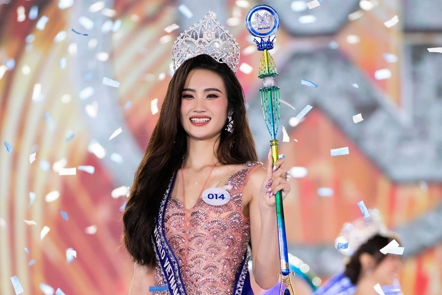 Hoa hậu Ý Nhi liên tục gây tranh cãi vì phát ngôn. Ảnh: BTC