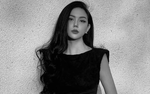 Người mẫu Nguyễn Hồng Phương Anh (1988-2023)