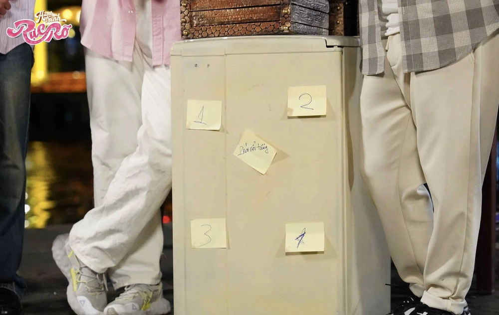 Chiếc tủ lạnh Trường Giang mang tới chương trình "Hành trình rực rỡ". Ảnh: NSX.