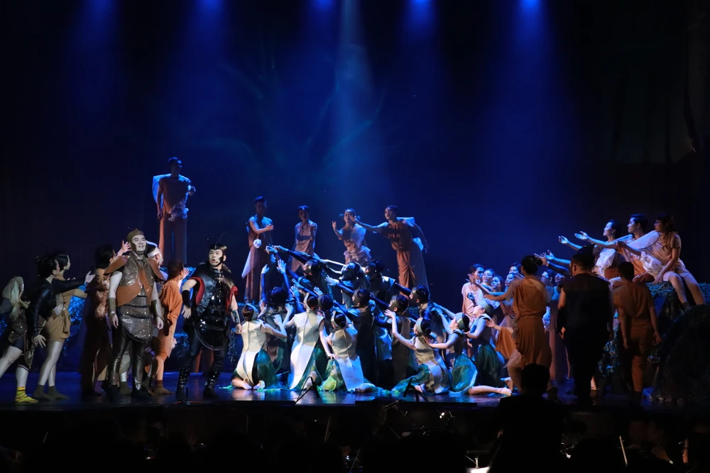 Vở nhạc kịch mang đậm tính nhân văn ca ngợi tình yêu thương, đoàn kết giữa muôn loài