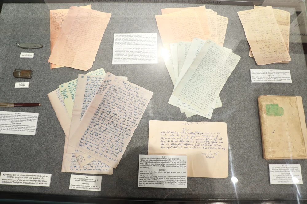 Kỷ vật thời kháng chiến