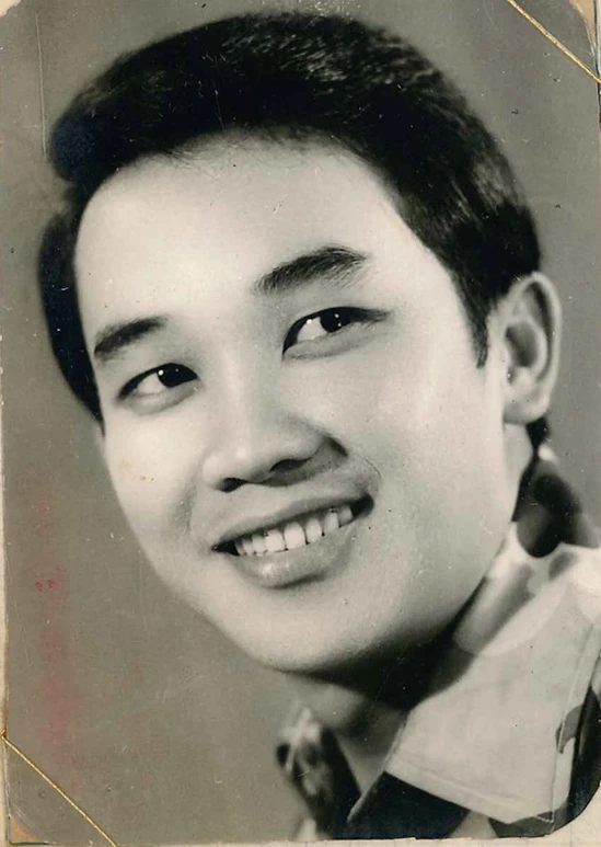 Nghệ sĩ Hương Huyền