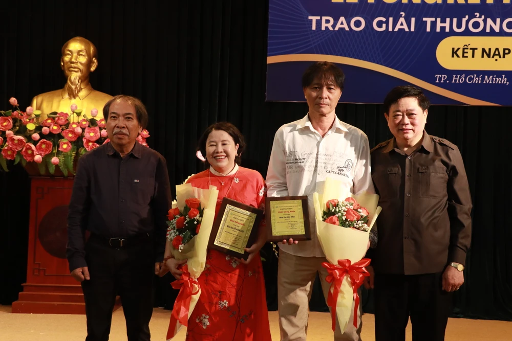 Hội nhà văn TP.HCM