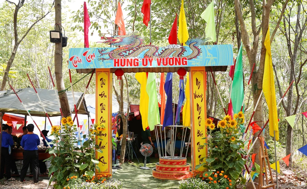 gio-to-hung-vuong19.jpg