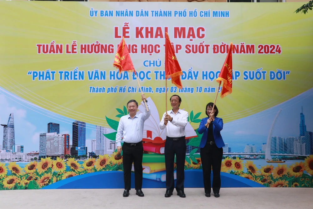 tuan-le-huong-ung-hoc-tap-suot-doi14.JPG