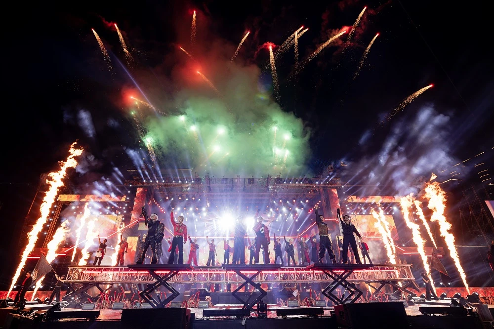 Anh trai vượt ngàn chông gai