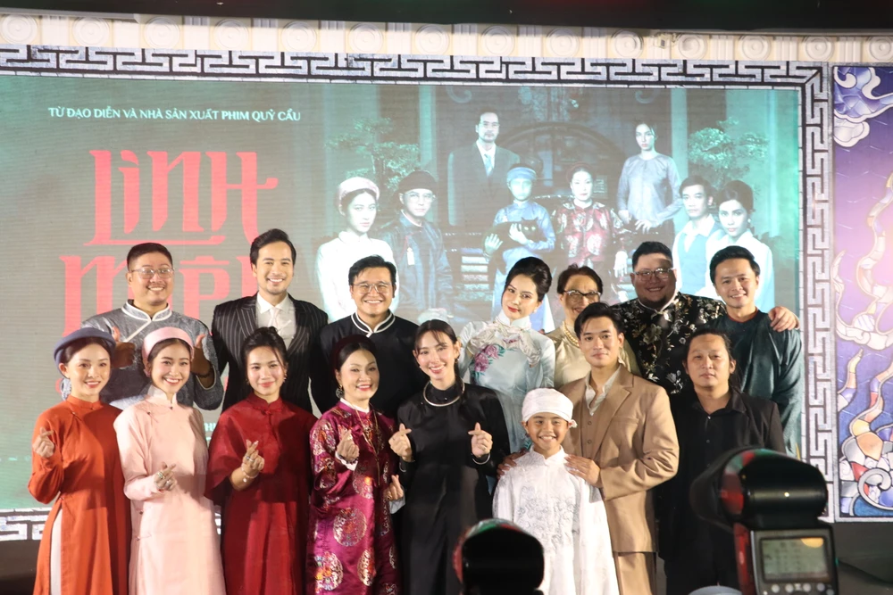 Linh miêu - Quỷ nhập tràng