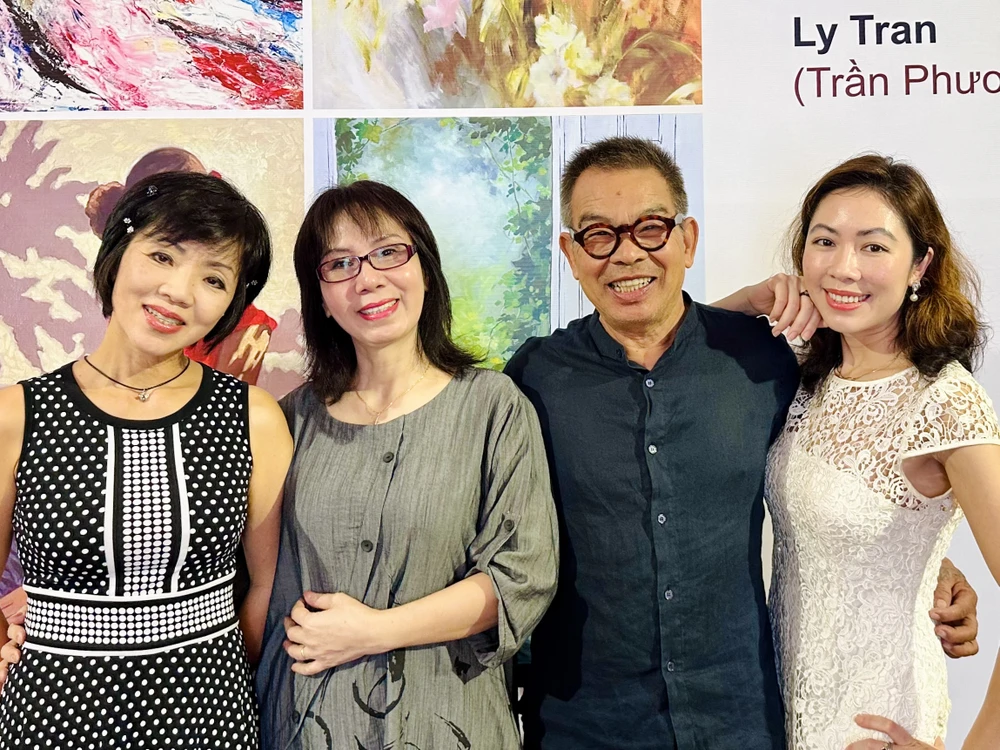 triển lãm Chào Việt Nam