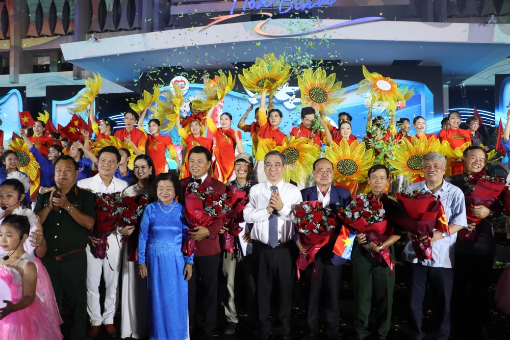 Bản trường ca hòa bình