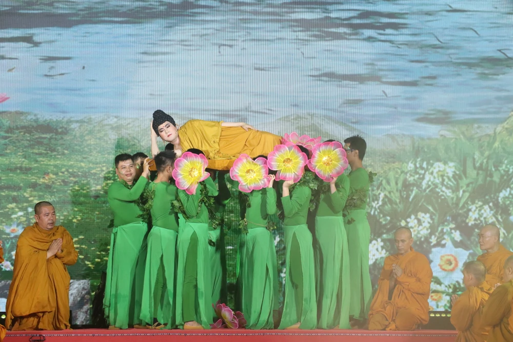 dai-le-vesak-2025-11.JPG