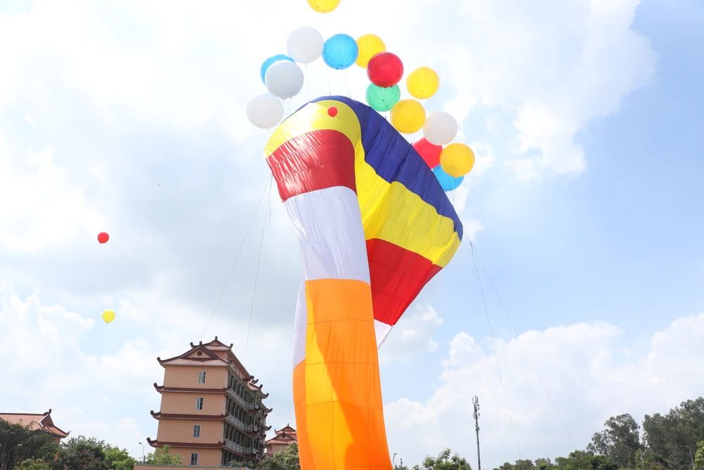 dai-le-vesak-2025-6.JPG