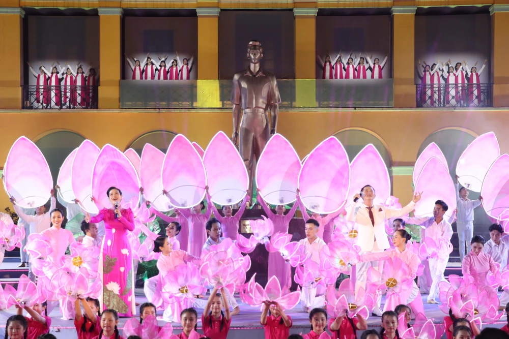 Hành trình thế kỷ