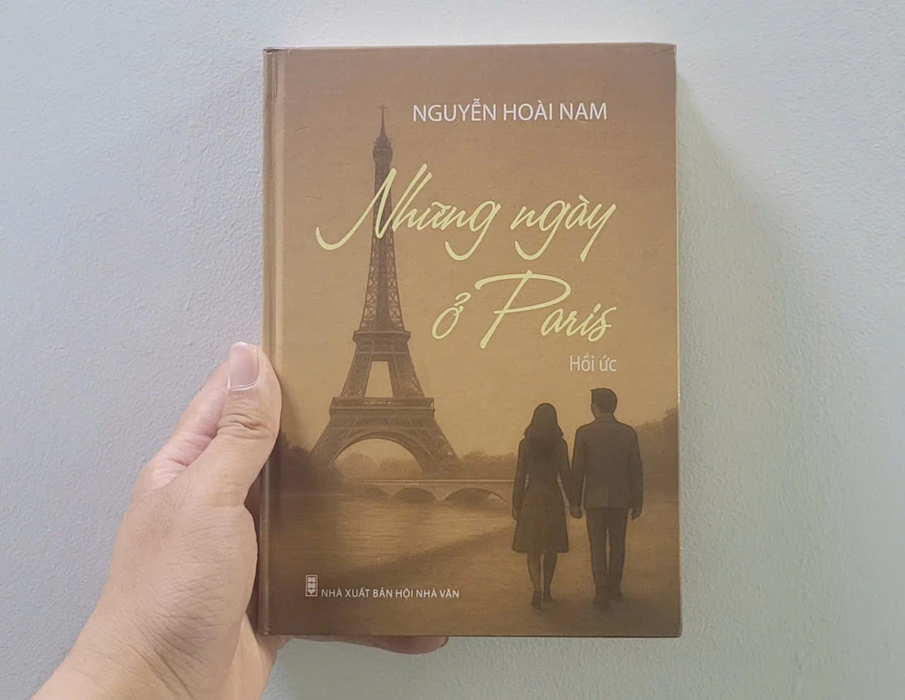 Những ngày ở Paris