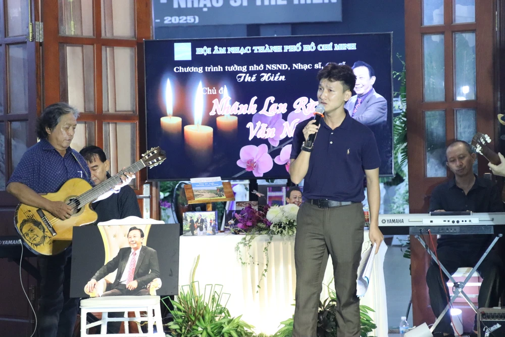 nhac-si-the-hien13.JPG