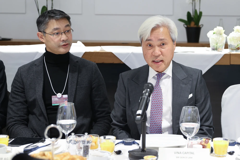 dai-dien-cac-doanh-nghiep-toan-cau-noi-gi-ve-moi-truong-dau-tu-viet-nam2.jpg