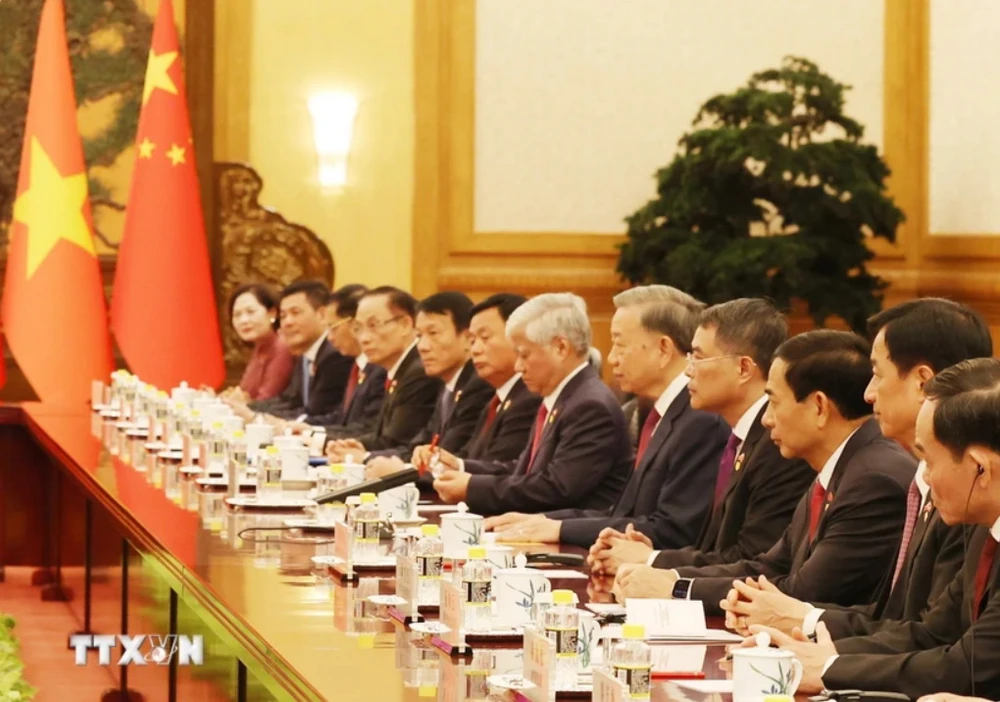 Tổng Bí thư, Chủ tịch nước Tô Lâm hội đàm Tổng Bí thư, Chủ tịch nước Trung Quốc