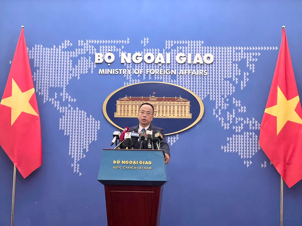 Bộ Ngoại giao thể hiện quan ngại trước tin Trung Quốc sắp lắp radar ở Hoàng Sa