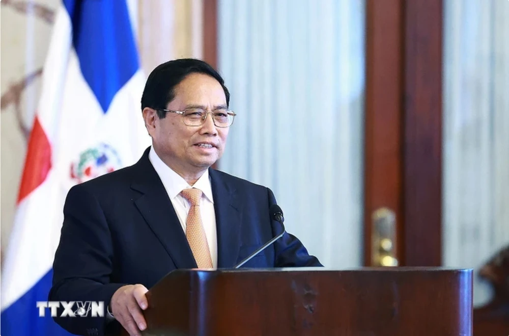Thủ tướng Phạm Minh Chính và Tổng thống CH Dominica chủ trì họp báo chung