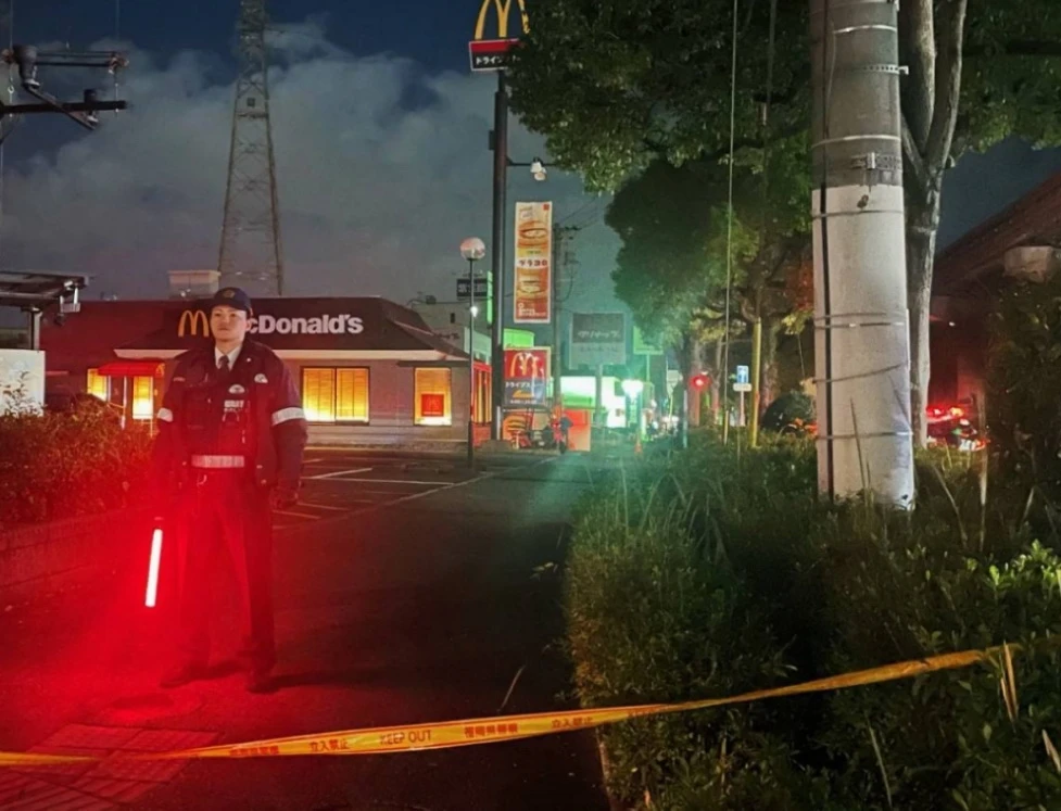 Hơn 4.000 học sinh Nhật bản nghỉ học sau vụ tấn công bằng dao trong nhà hàng McDonald