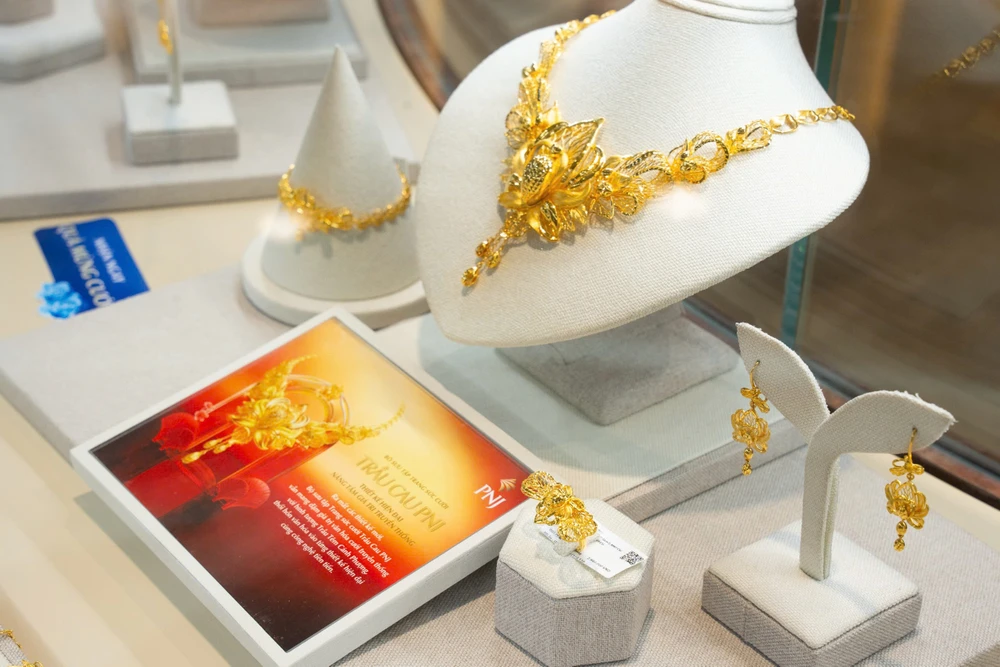 Vàng thế giới tăng kéo vàng miếng SJC tăng thêm 500 nghìn đồng/lượng