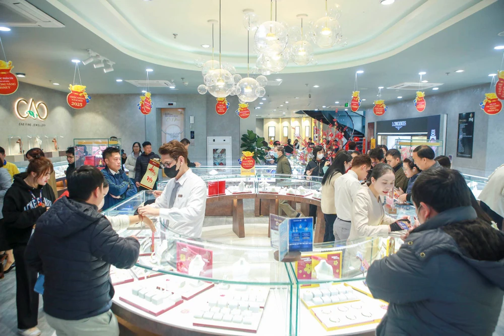 Diễn biến bất ngờ này kéo giá vàng thế giới sụt mạnh