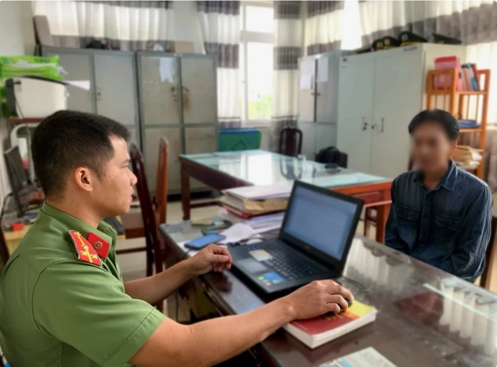 Bộ Ngoại giao nói về ‘việc nhẹ lương cao’ tại Myanmar