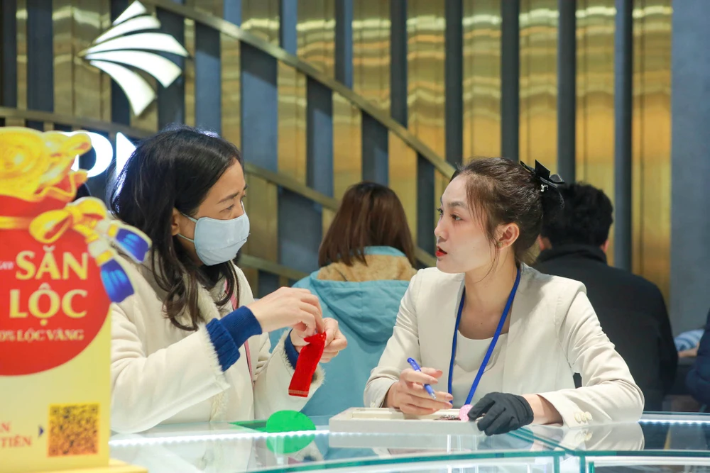 Chênh lệch giá vàng thế giới và trong nước hiện đang ở ngưỡng rất cao. Ảnh: NGỌC DIỆP