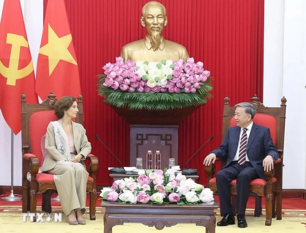 tong-giam-doc-unesco-ghi-nhan-viet-nam-la-mot-trong-nhung-thanh-vien-tich-cuc-nhat-tai-unesco.jpg