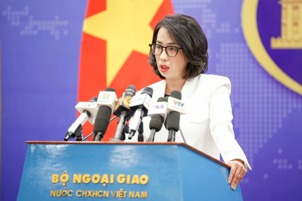 Bộ Ngoại giao trả lời về lý do mời đoàn Nga, Trung Quốc, Lào, Campuchia và nhiều nước khác tham gia lễ kỷ niệm 2-9