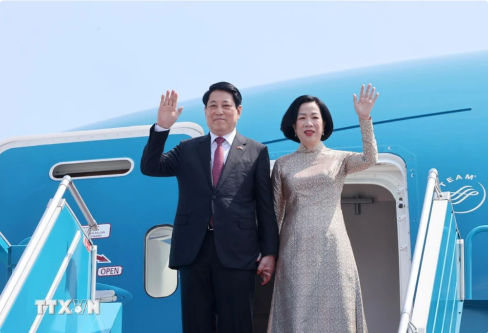 Chủ tịch nước Lương Cường lên đường thăm cấp Nhà nước đến Ai Cập và Angola