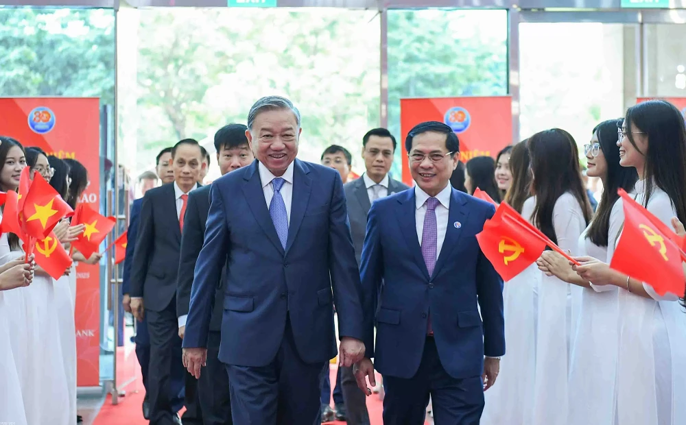 Kỷ niệm 80 năm thành lập ngành Ngoại giao Việt Nam