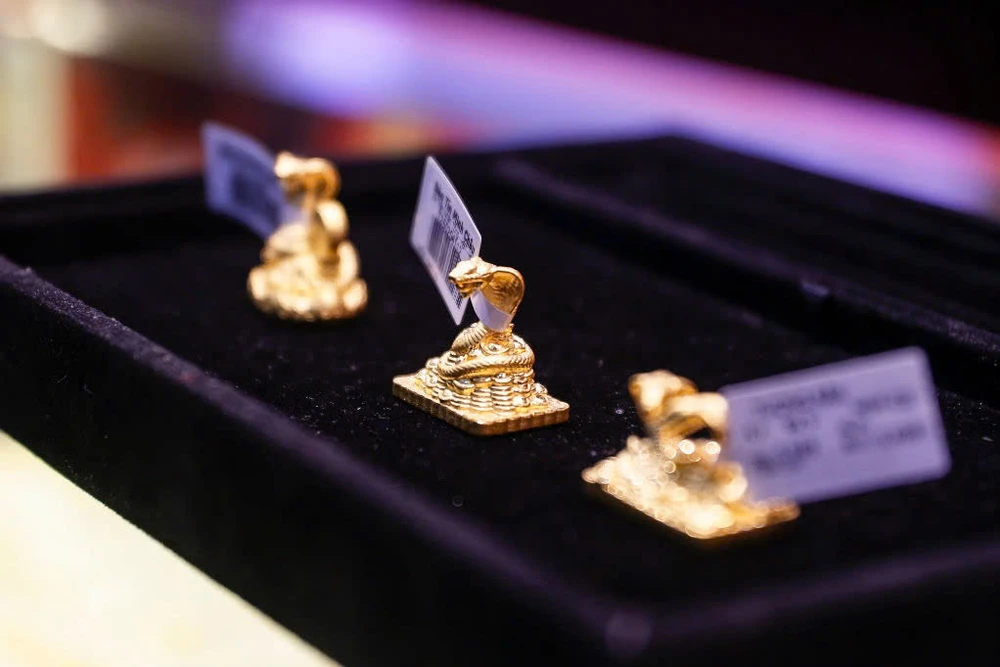 Giá vàng miếng SJC giảm sâu sau quyết định thanh tra doanh nghiệp vàng