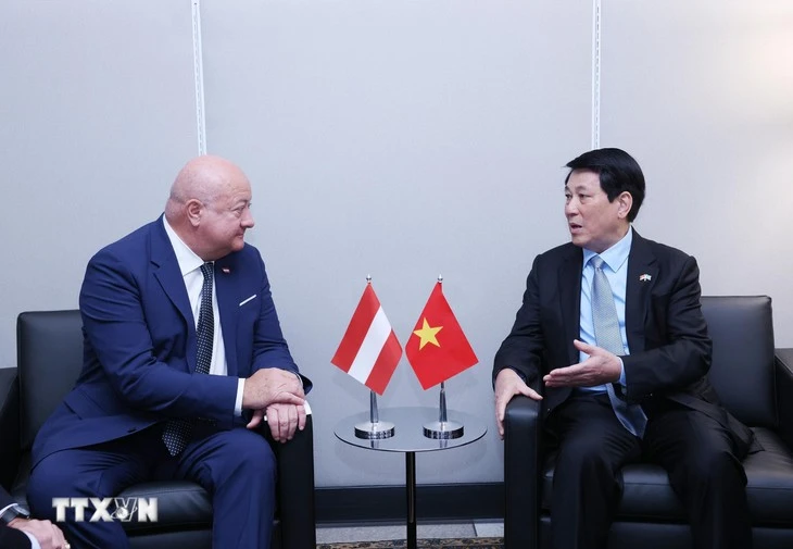 Chủ tịch nước Lương Cường gặp lãnh đạo Áo, Paraguay và Tajikistan tại Mỹ