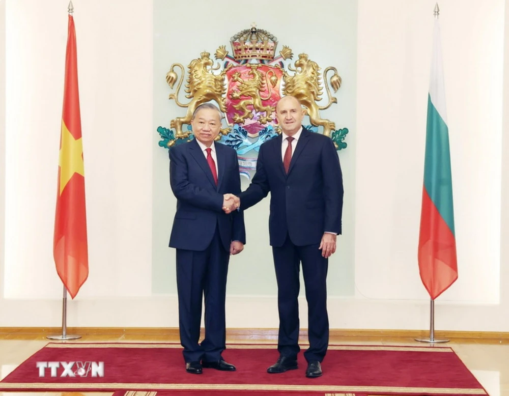 Tuyên bố chung về việc thiết lập quan hệ đối tác chiến lược Việt Nam-Bulgaria