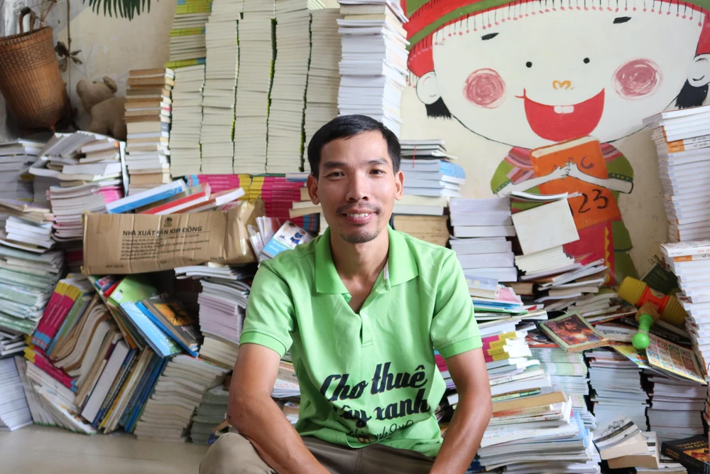 Người đàn ông 11 năm “Gieo sách – Trao yêu thương” đến bản xa