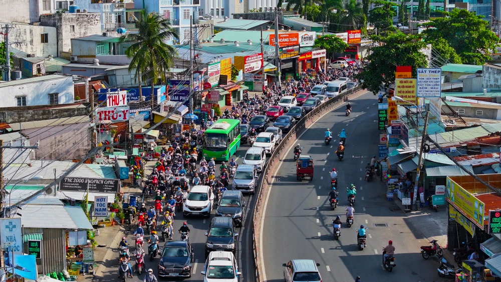 GIẢM TẢI CHO TP THỦ ĐỨC - Bài 3: Để hết ‘khát’ nhân lực chất lượng cao ảnh 3