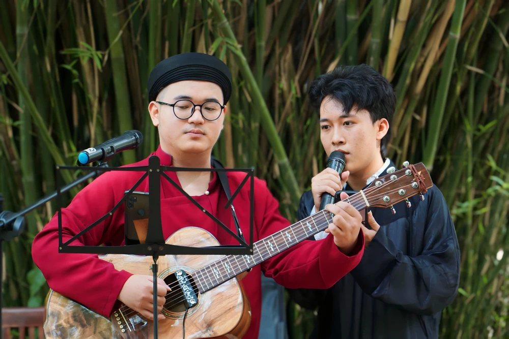 6- Bao-tang-Ao-dai.JPG